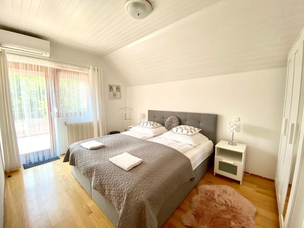 Do-Ti Apartmanhaz Balatonlelle Exterior photo