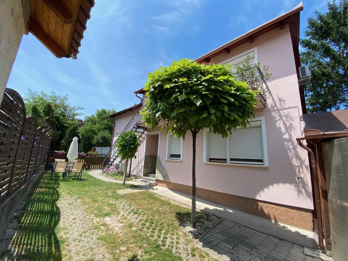 Do-Ti Apartmanhaz Balatonlelle Exterior photo