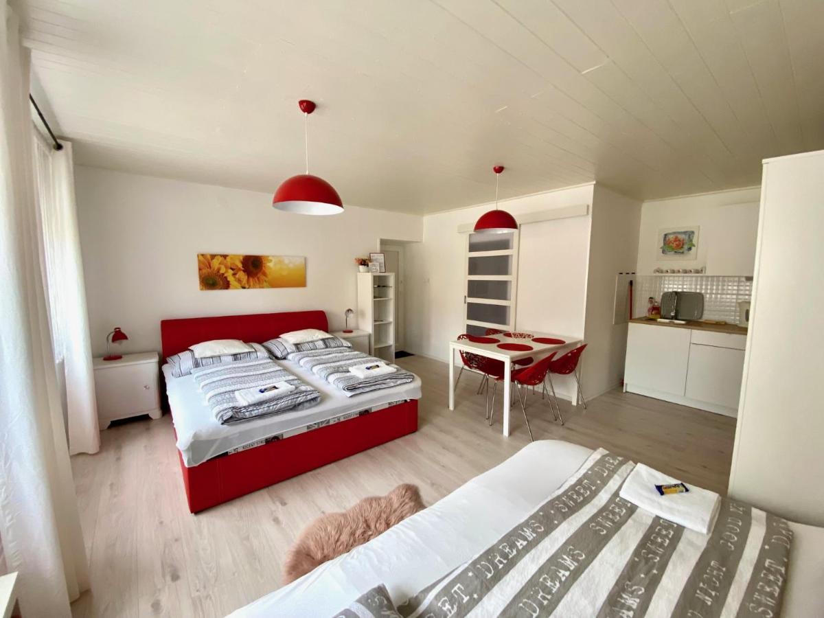 Do-Ti Apartmanhaz Balatonlelle Exterior photo