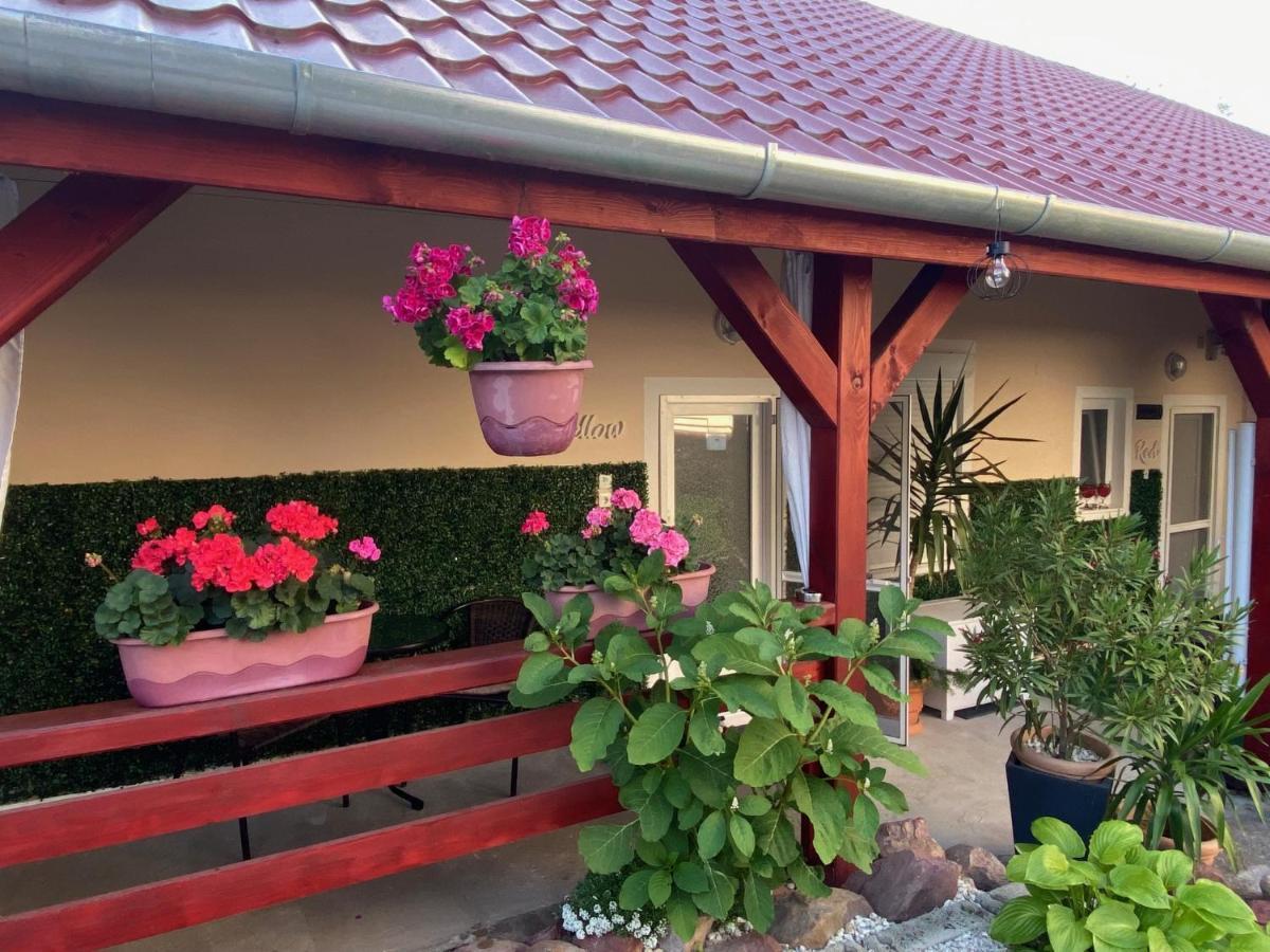 Do-Ti Apartmanhaz Balatonlelle Exterior photo
