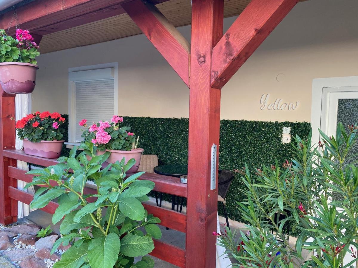 Do-Ti Apartmanhaz Balatonlelle Exterior photo
